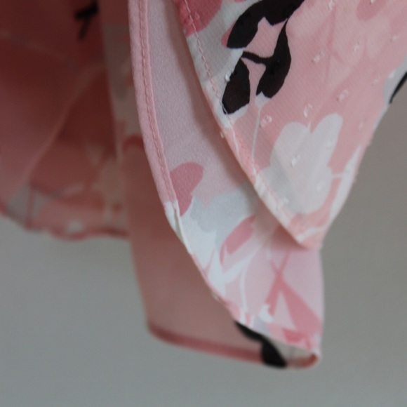 WHBM Textured Pale Pink Long Sleeve Button Embellished Blouse 10 Preowned - Picture 7 of 8